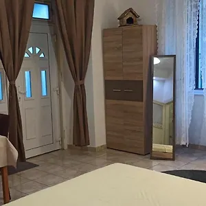 https://studio-apartment-nika-split.splithotels.org