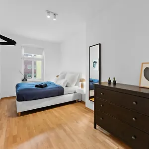 Beautiful 80sqm In Berlin-mitte Apartment